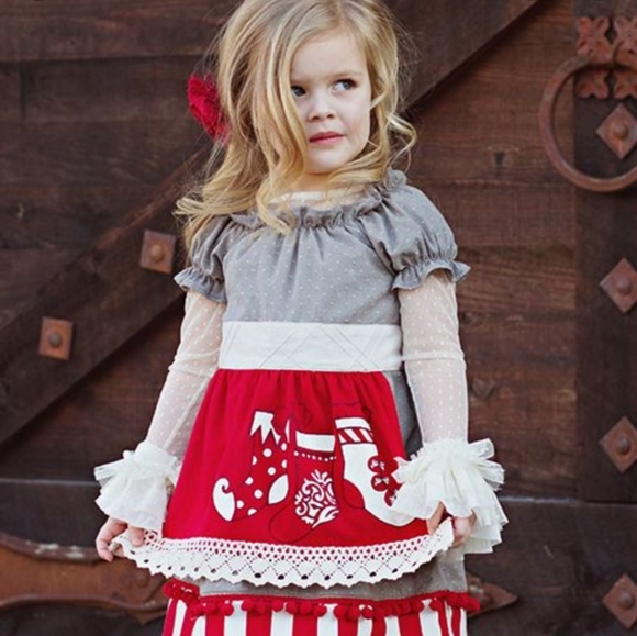 Persnickety Cream Sheer Swiss Dot Top - Picture 3 of 10